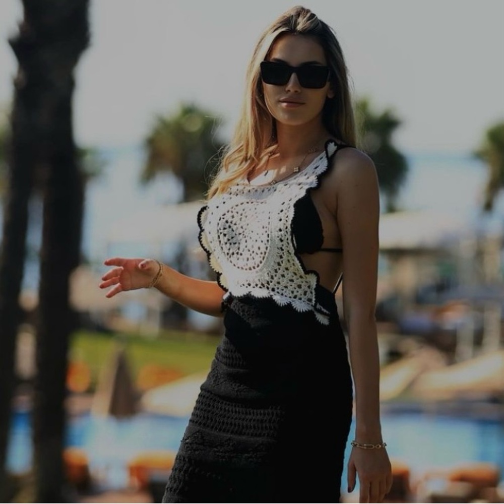 ZARA BLOGGERS’ FAVORITE CONTRAST CHENILLE DRESS